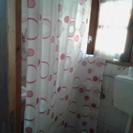 Kiki's Summer House *