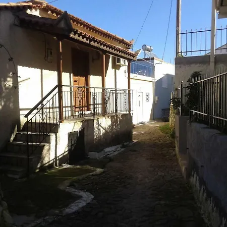 Апартаменты Kiki's Summer House